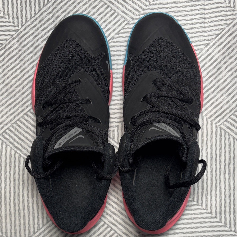 Nike Zoom Hyperspeed Court Black Athletic Shoes with Pink Midsole and Teal Toe